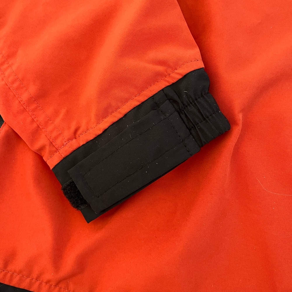 The Running Room Jacket - Picture 4 of 9